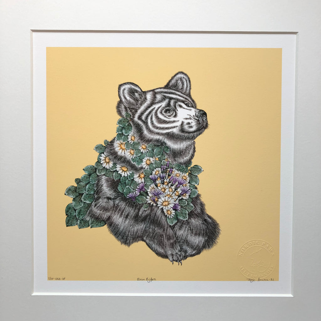 Brown Bear- All I am is love Fineart Print